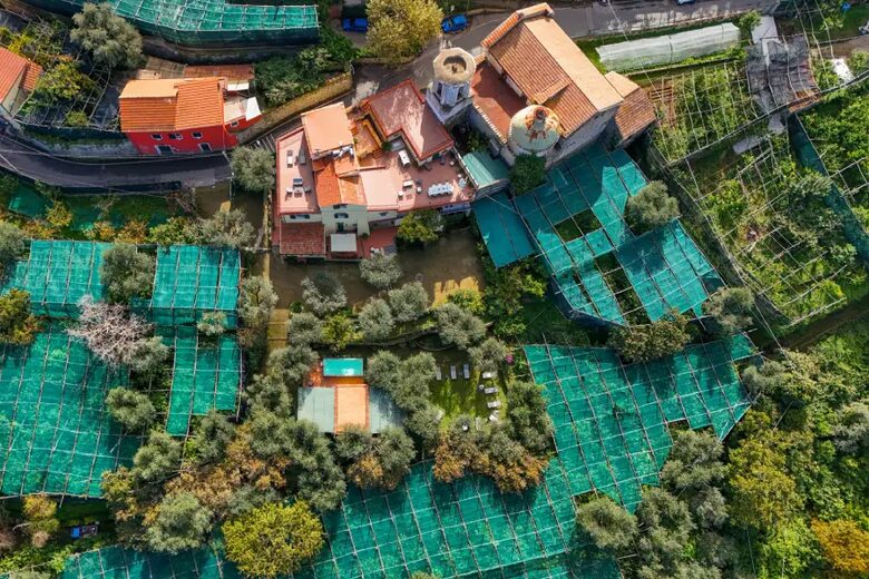 Panoramic Sorrento Villa Overlooking the Bay of Naples - Sorrento, Italy