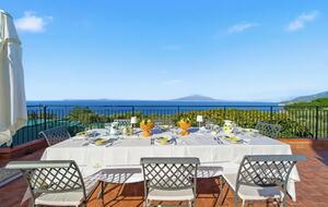 Panoramic Sorrento Villa Overlooking the Bay of Naples - Sorrento, Italy