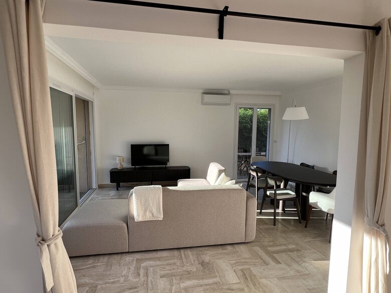 Elegant Garden Apartment in Nice - Nice, France