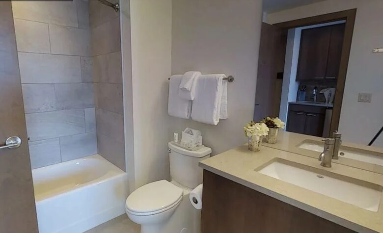 Spacious 4-Suite Mountain Escape at Breckenridge - Beckenridge, Colorado