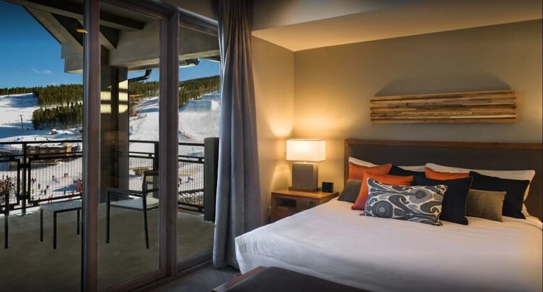 Spacious 4-Suite Mountain Escape at Breckenridge - Beckenridge, Colorado