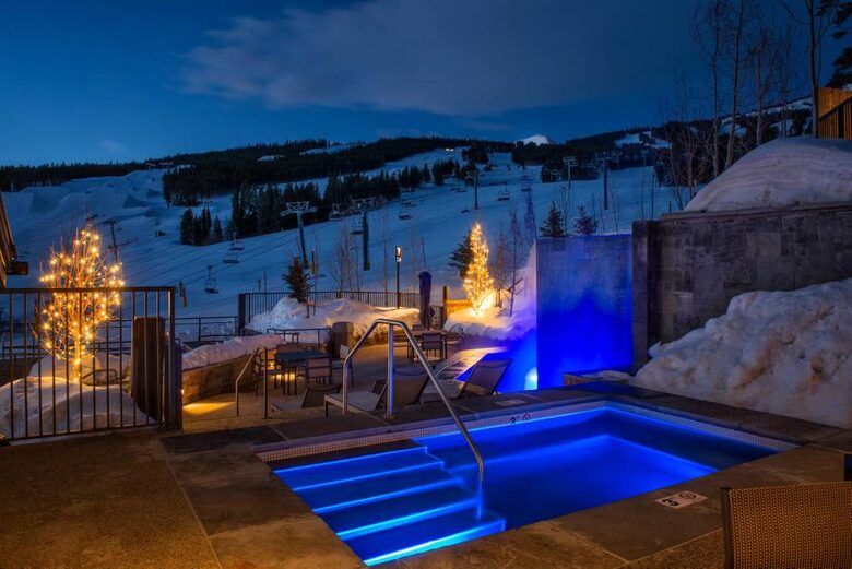 Spacious 4-Suite Mountain Escape at Breckenridge - Beckenridge, Colorado