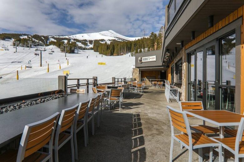 Spacious 4-Suite Mountain Escape at Breckenridge - Beckenridge, Colorado