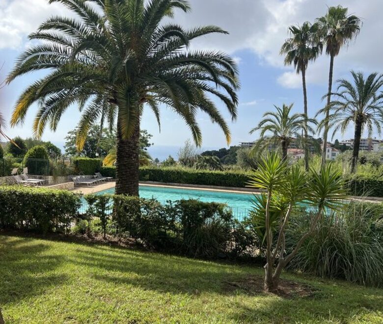 Elegant Garden Apartment in Nice - Nice, France