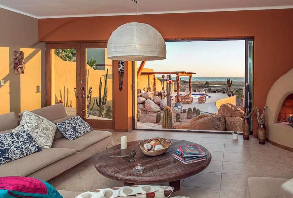 Private Oceanview Residence in Beautiful Todos Santos - San José del Cabo, Mexico