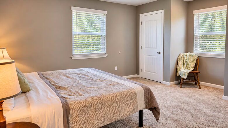 Greenup Countryside Retreat with Private Pool and Hot Tub - Greenup, Kentucky