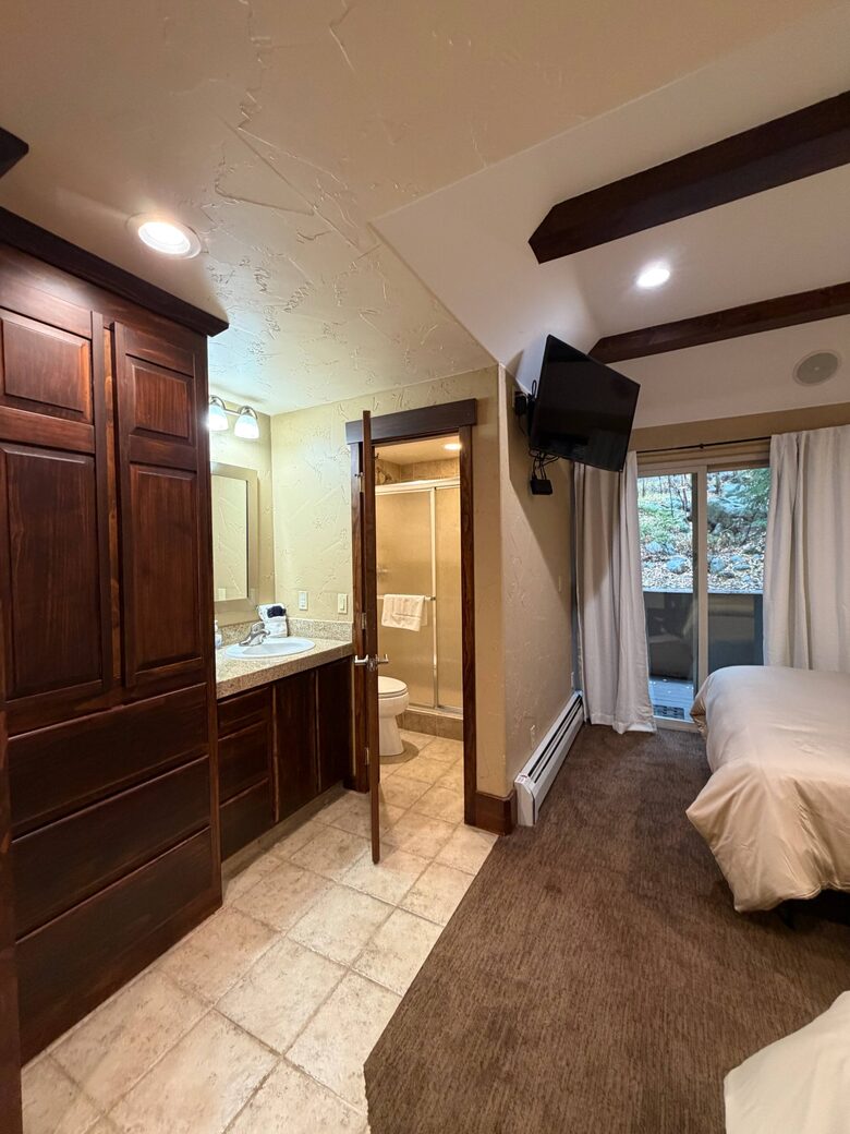 Cozy Breckenridge Retreat Steps from Main Street - Breckenridge, Colorado