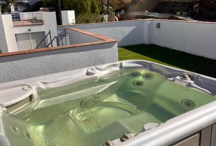 Marbella Chalet with Private Hot Tub - Puerto Banus, Marbella, Spain