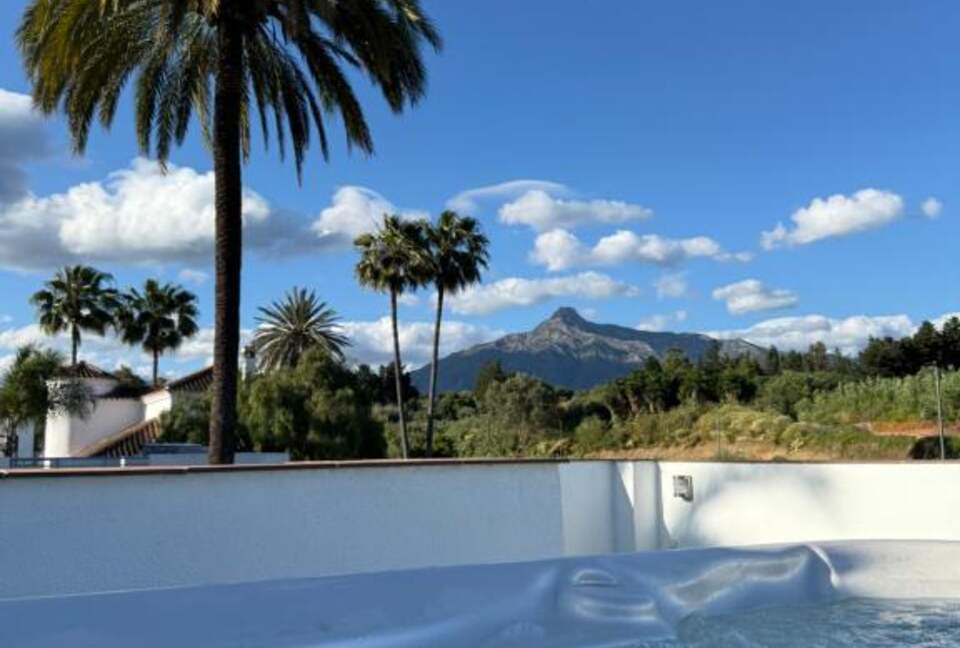 Marbella Chalet with Private Hot Tub - Puerto Banus, Marbella, Spain