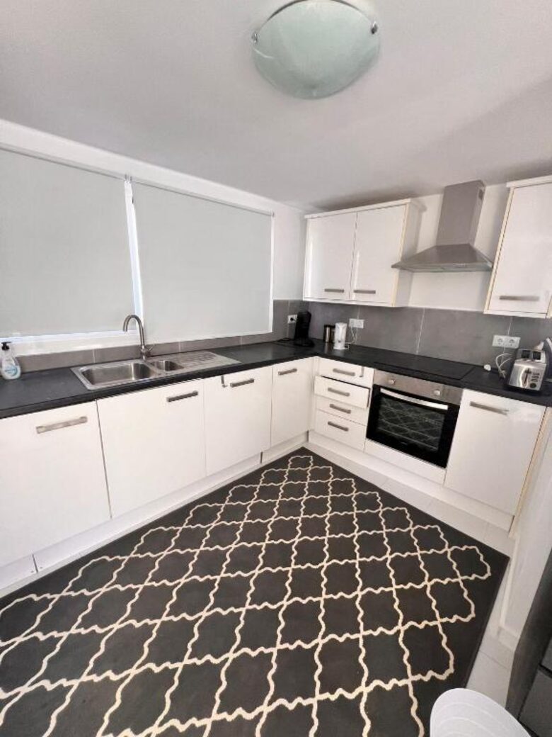 Marbella Chalet with Private Hot Tub - Puerto Banus, Marbella, Spain