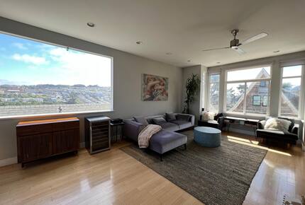 Bright San Francisco Escape with Sunny Backyard - San Francisco, California