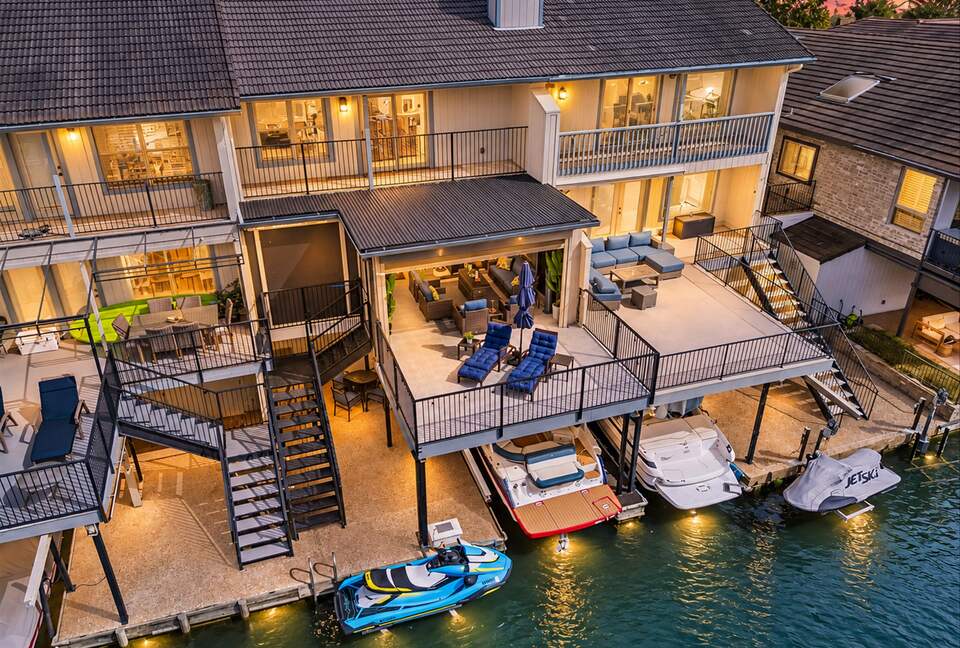 Hill Country Waterfront Retreat on Lake LBJ - Horseshoe Bay, Texas