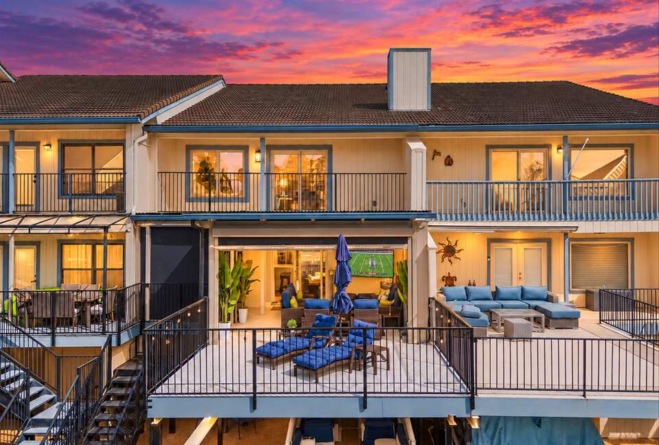 Hill Country Waterfront Retreat on Lake LBJ - Horseshoe Bay, Texas