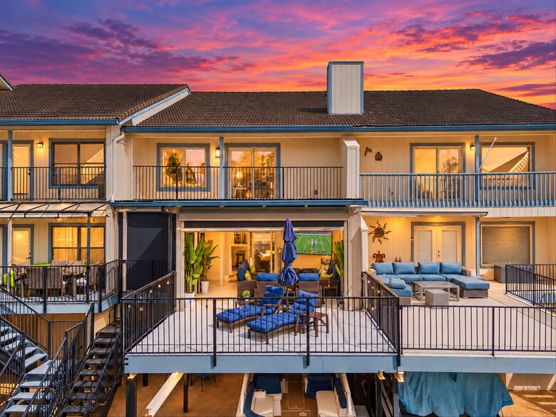 Hill Country Waterfront Retreat on Lake LBJ - Horseshoe Bay, Texas