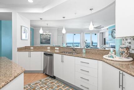 Oceanfront Elegance at Ocean Vistas - Daytona Beach, Florida