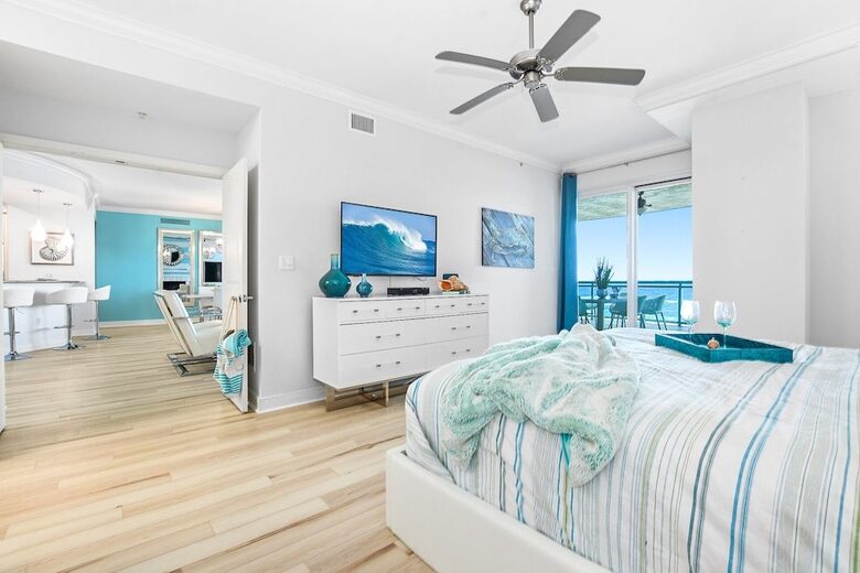 Oceanfront Elegance at Ocean Vistas - Daytona Beach, Florida