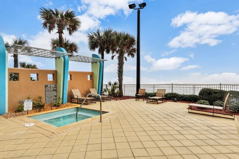 Oceanfront Elegance at Ocean Vistas - Daytona Beach, Florida