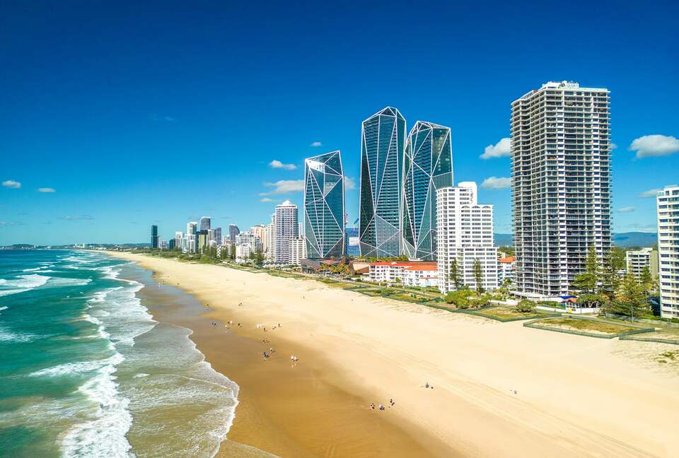 Surfers Paradise Beachfront Retreat with Panoramic Ocean Views - Gold Coast, Australia