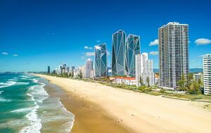 Surfers Paradise Beachfront Retreat with Panoramic Ocean Views - Gold Coast, Australia