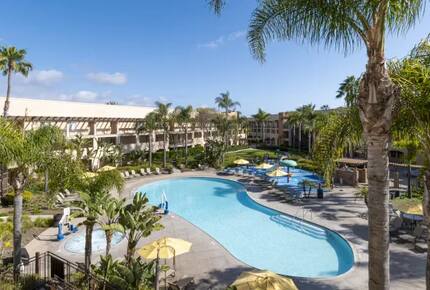 Carlsbad Resort Two-Bedroom Condo Suite Near LEGOLAND - Carlsbad, California