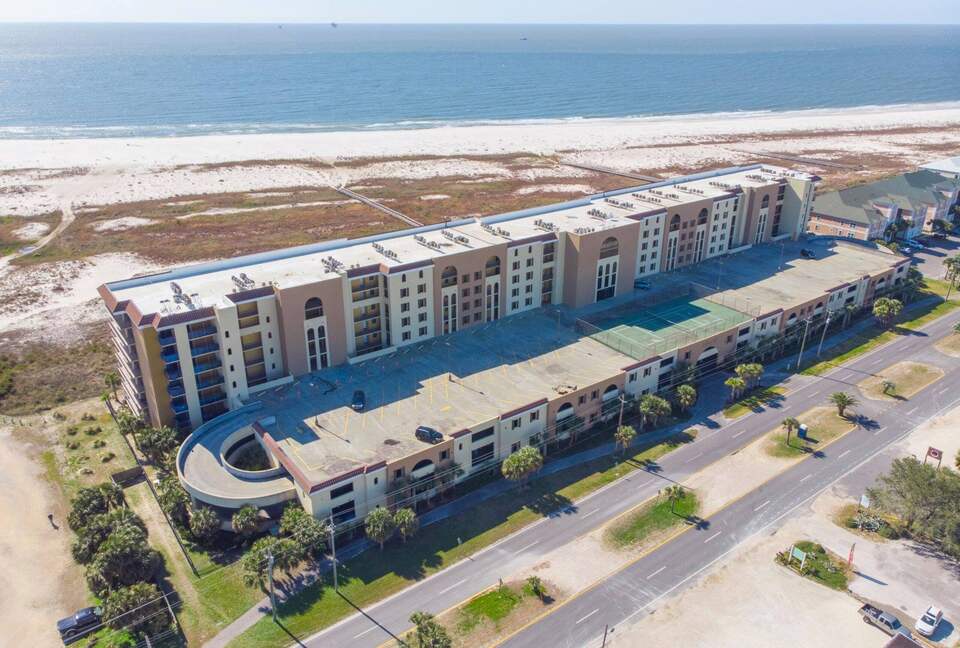 Scenic Dauphin Island Retreat Overlooking the Gulf - Dauphin Island, Alabama