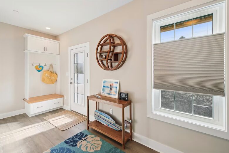 Contemporary Beach Escape Near Fenwick Island - Ocean City, Maryland