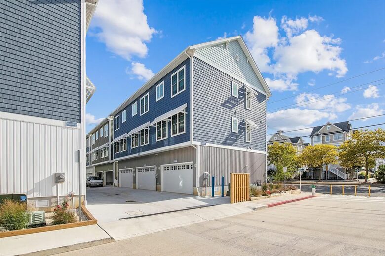 Contemporary Beach Escape Near Fenwick Island - Ocean City, Maryland