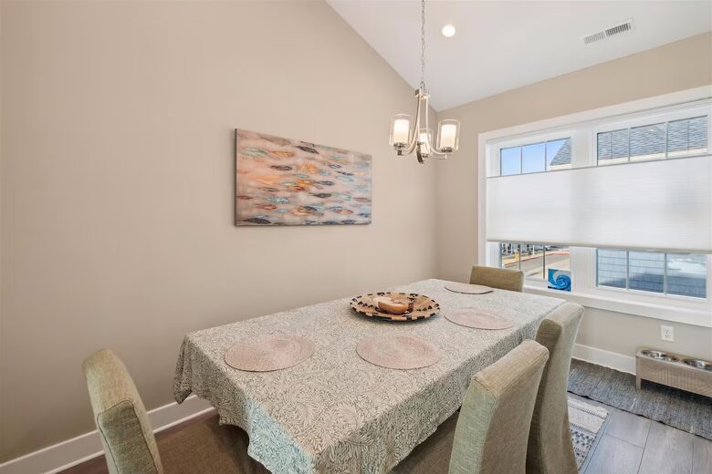 Contemporary Beach Escape Near Fenwick Island - Ocean City, Maryland