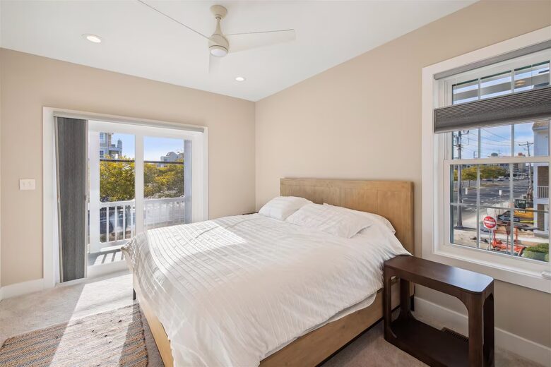 Contemporary Beach Escape Near Fenwick Island - Ocean City, Maryland