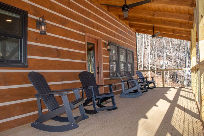 Modern Boone Log Cabin with Scenic Mountain Views - Boone, North Carolina