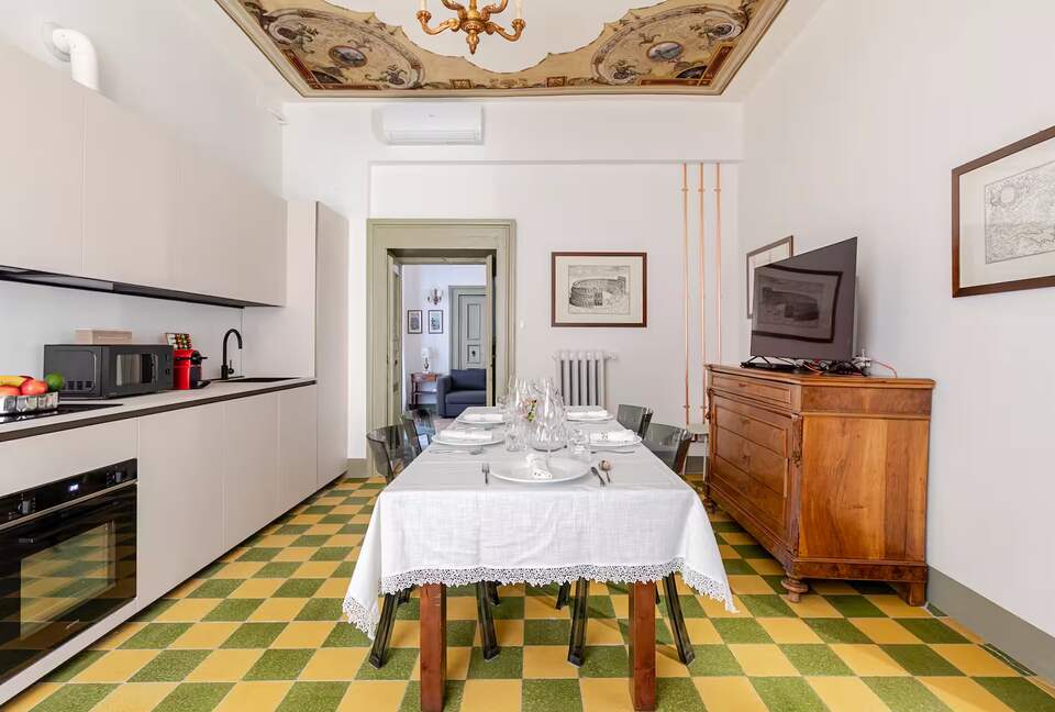 Renaissance Apartment in Historic Verona - Verona, Italy