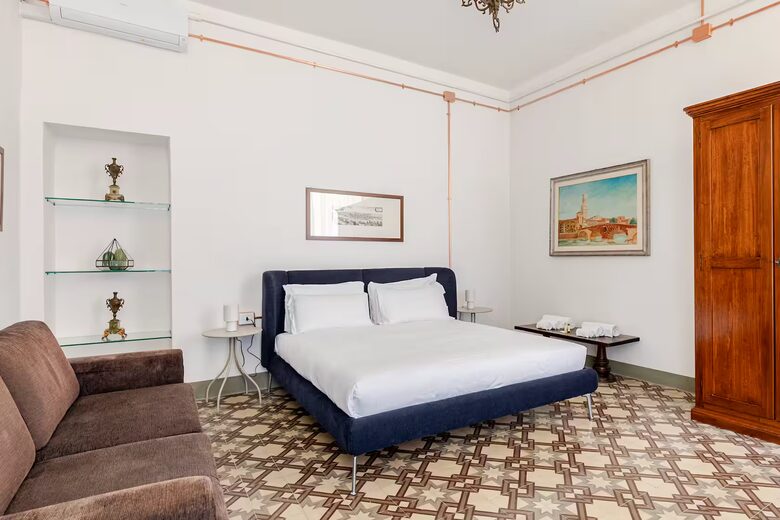 Renaissance Apartment in Historic Verona - Verona, Italy