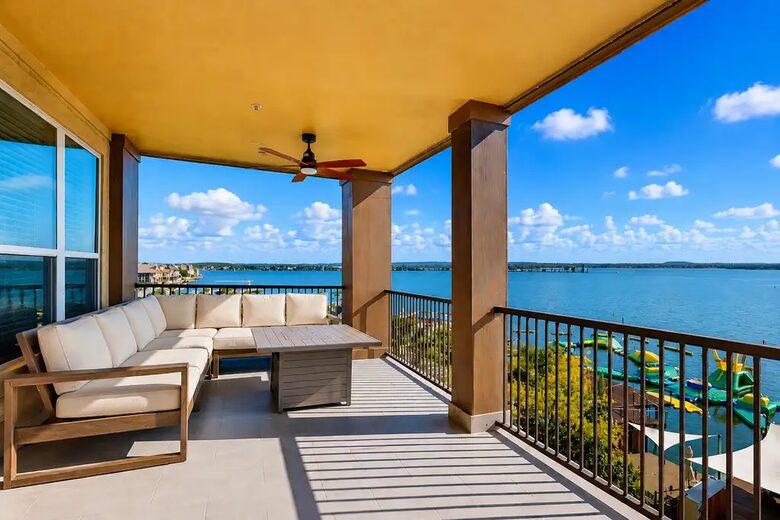Waterfront Serenity in the Heart of Horseshoe Bay - Horseshoe Bay, Texas