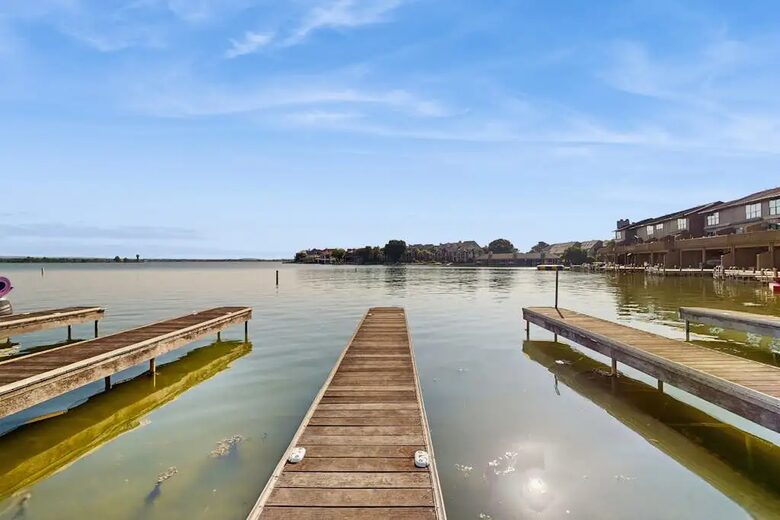 Waterfront Serenity in the Heart of Horseshoe Bay - Horseshoe Bay, Texas