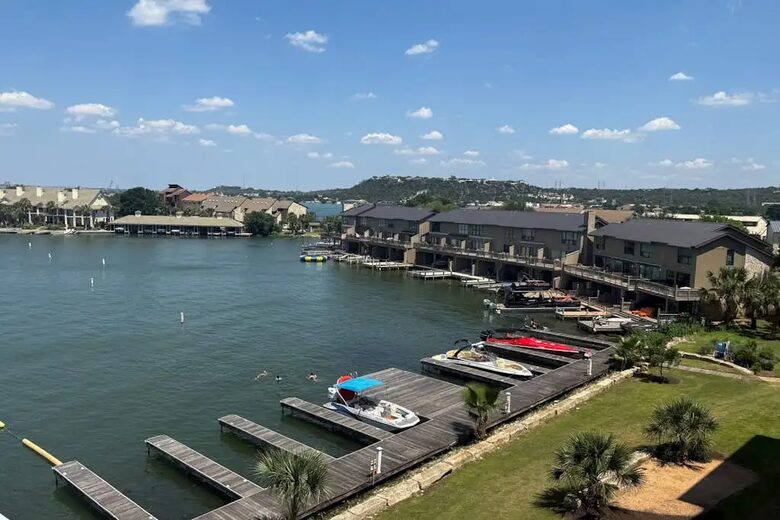 Waterfront Serenity in the Heart of Horseshoe Bay - Horseshoe Bay, Texas