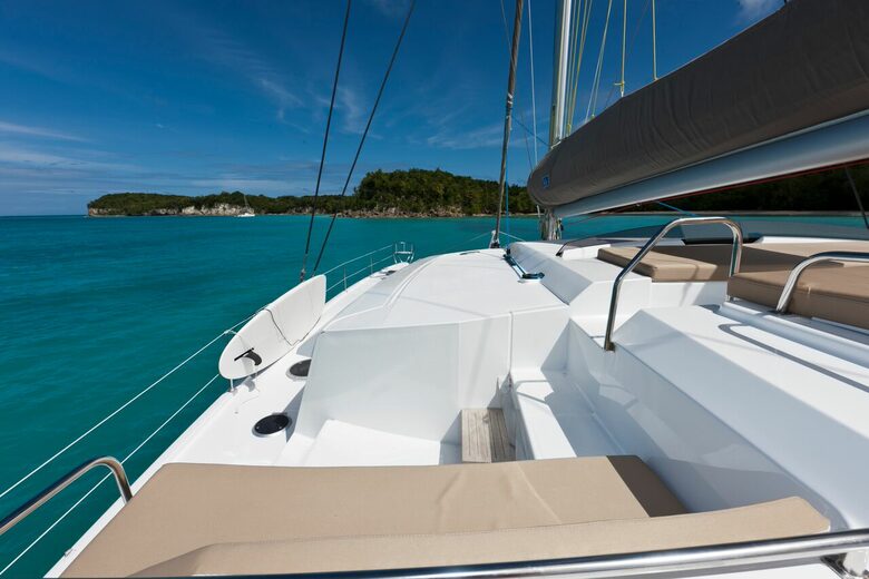 All-Inclusive 7-night TradeWinds AQUA Experience in Fiji on TW59 Catamaran with Crew- Shared - Nadi, Fiji