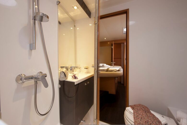 All-Inclusive 7-night TradeWinds AQUA Experience in Fiji on TW59 Catamaran with Crew- Shared - Nadi, Fiji