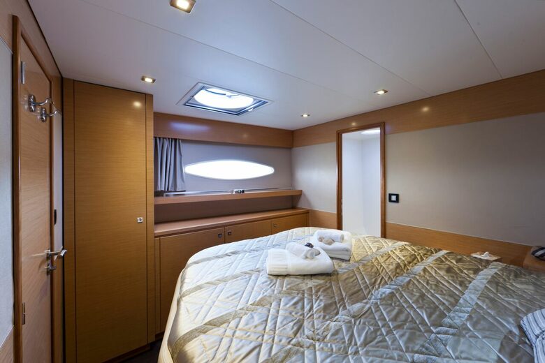 All-Inclusive 7-night TradeWinds AQUA Experience in Fiji on TW59 Catamaran with Crew- Shared - Nadi, Fiji