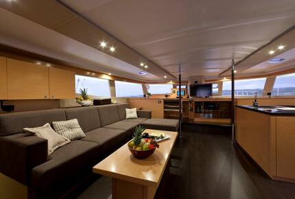 All-Inclusive 7-night TradeWinds AQUA Experience in Fiji on TW59 Catamaran with Crew- Shared - Nadi, Fiji