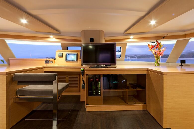All-Inclusive 7-night TradeWinds AQUA Experience in Fiji on TW59 Catamaran with Crew- Shared - Nadi, Fiji