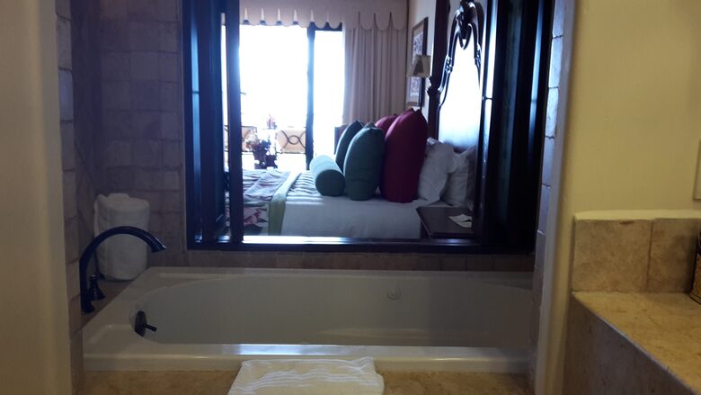 Hacienda Encantada - 1 Bedroom Suite - Cabo San Lucas, Mexico