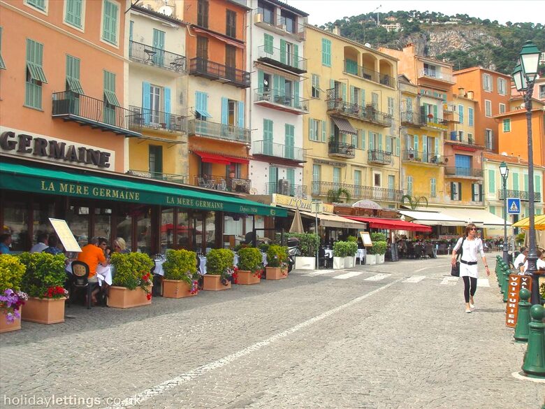 16th Century Apartment - Steps from the Sea - Villefranche-Sur-Mer, France