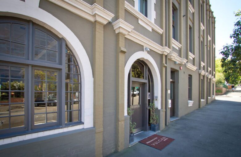 Vulcan Hotel - Sydney City District - Sydney, Australia