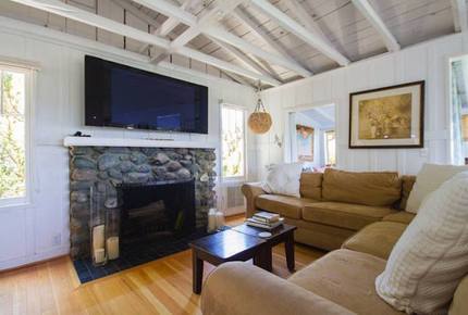 Treehouse Cottage by the Sea - Laguna Beach, California