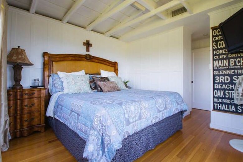 Treehouse Cottage by the Sea - Laguna Beach, California