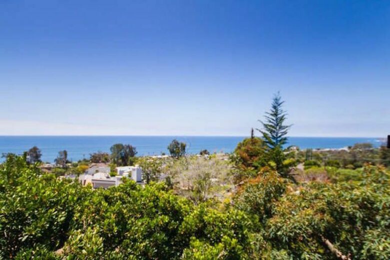 Treehouse Cottage by the Sea - Laguna Beach, California
