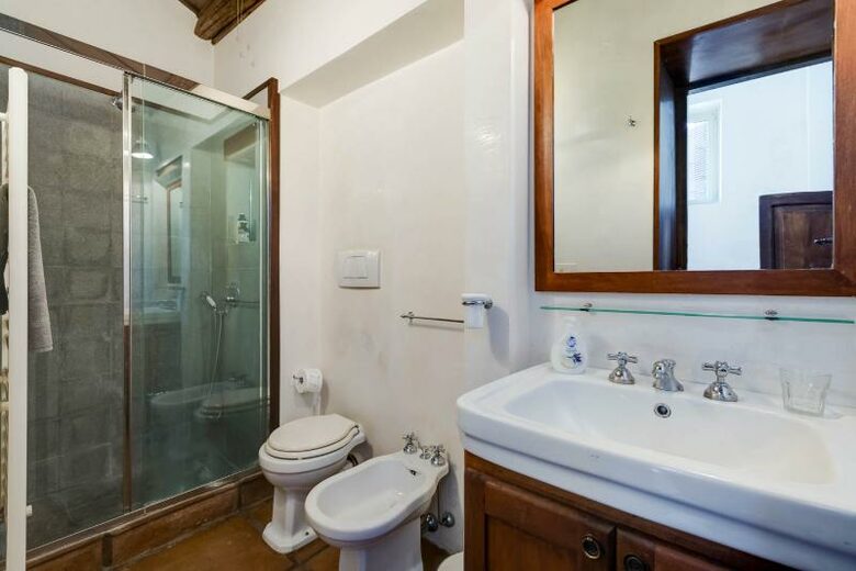 Historic Loft with Roman Terraces - Rome, Italy