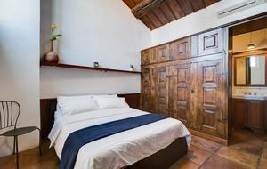 Historic Loft with Roman Terraces - Rome, Italy