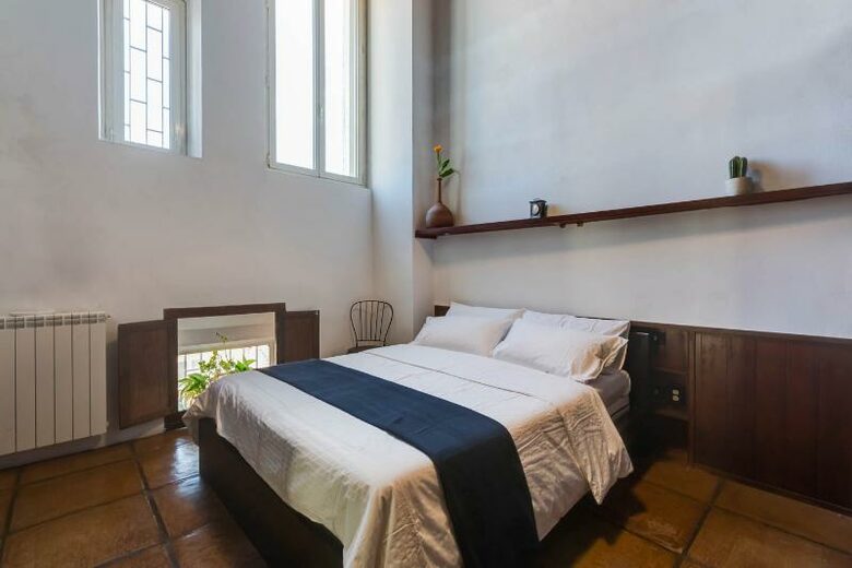 Historic Loft with Roman Terraces - Rome, Italy