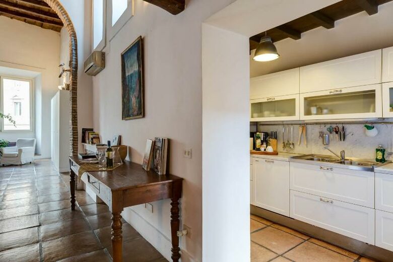 Historic Loft with Roman Terraces - Rome, Italy